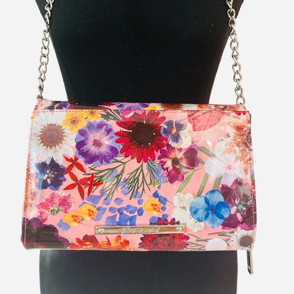 BETSEY JOHNSON ~ Vibrant Floral Print Shoulder Bag w/Silver Chain Strap 9 x 6 - Picture 7 of 9